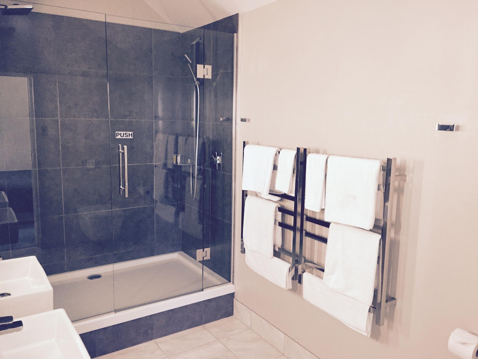 טימארו Comfort Hotel Benvenue מראה חיצוני תמונה