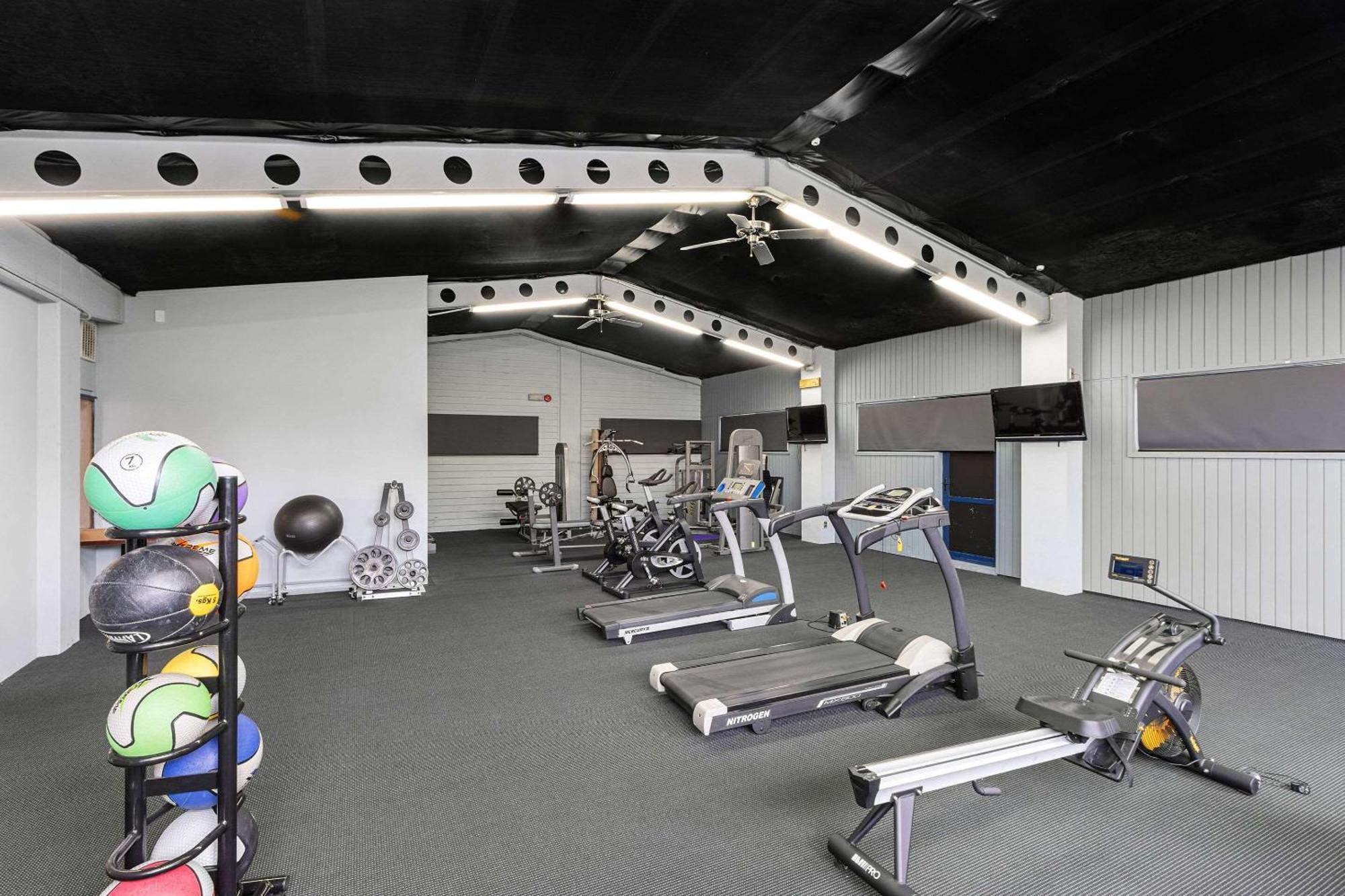 טימארו Comfort Hotel Benvenue מראה חיצוני תמונה